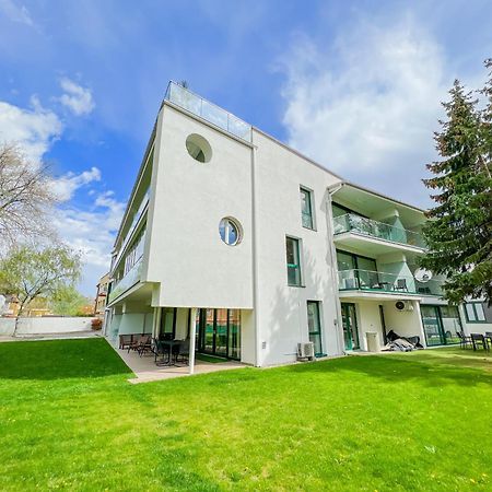 Villa Bauhaus Gold Siofok Dış mekan fotoğraf